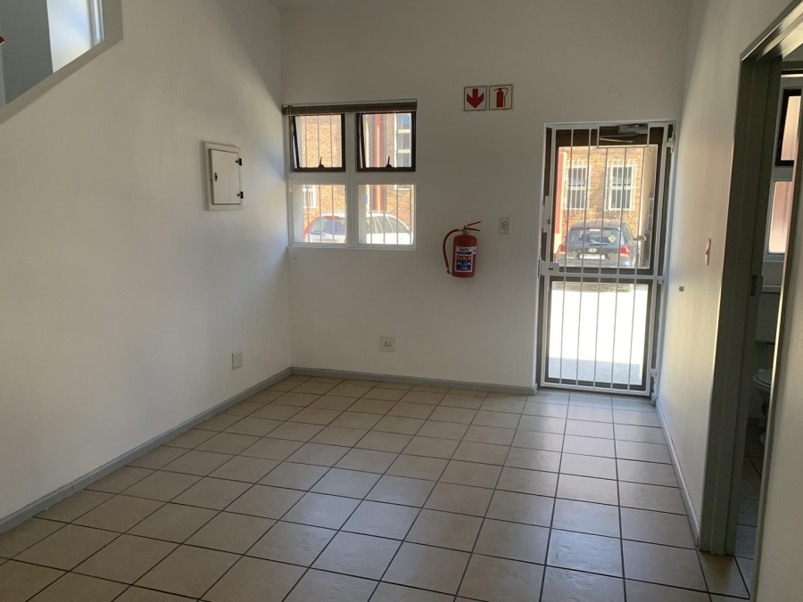 To Let Commercial Property for Rent in Montague Gardens Western Cape